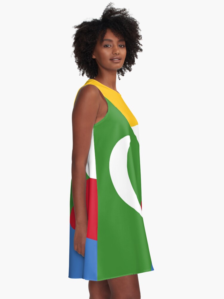 Robe trapèze avec l'œuvre « Drapeau Comores » de l'artiste