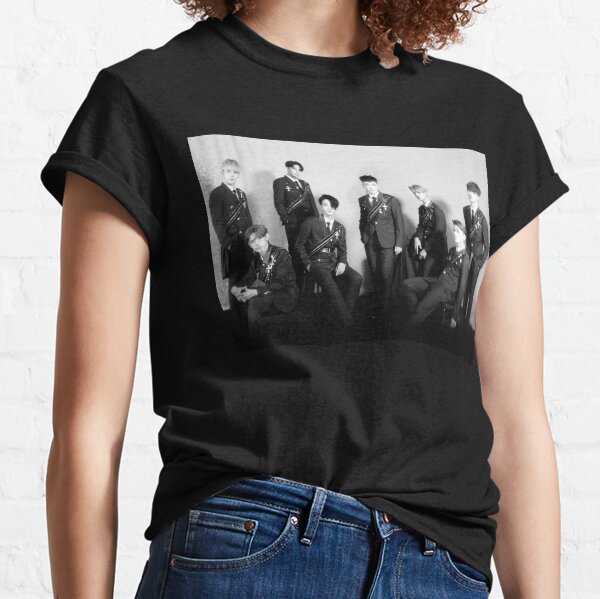 Kpop ateez T-shirts Corea un adolescente Z Tops camiseta de cuello redondo para mujer Tees atiny