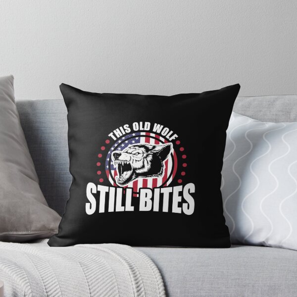 Artikelvorschau, Dieser alte Wolf beißt immer noch patriotischen Veteranen entworfen und verkauft von perfectpresents.