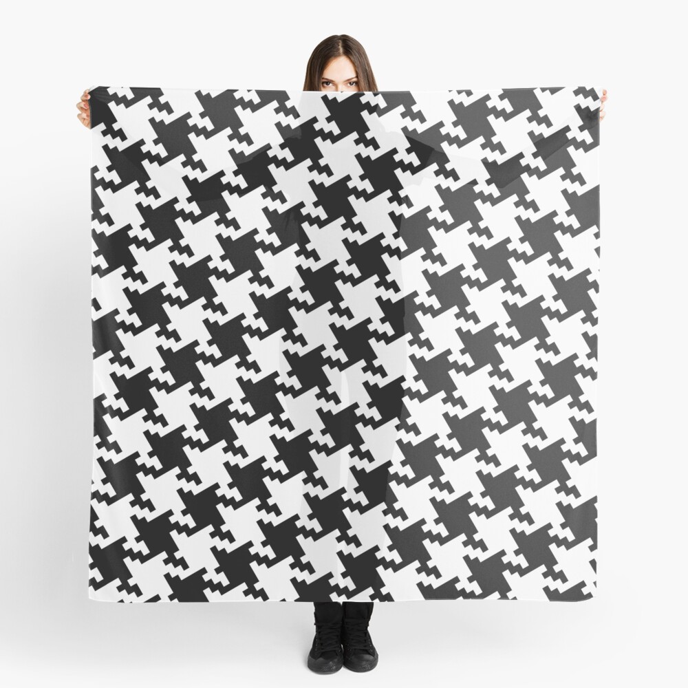 Bold Houndstooth Pied de Poule Pattern Scarf