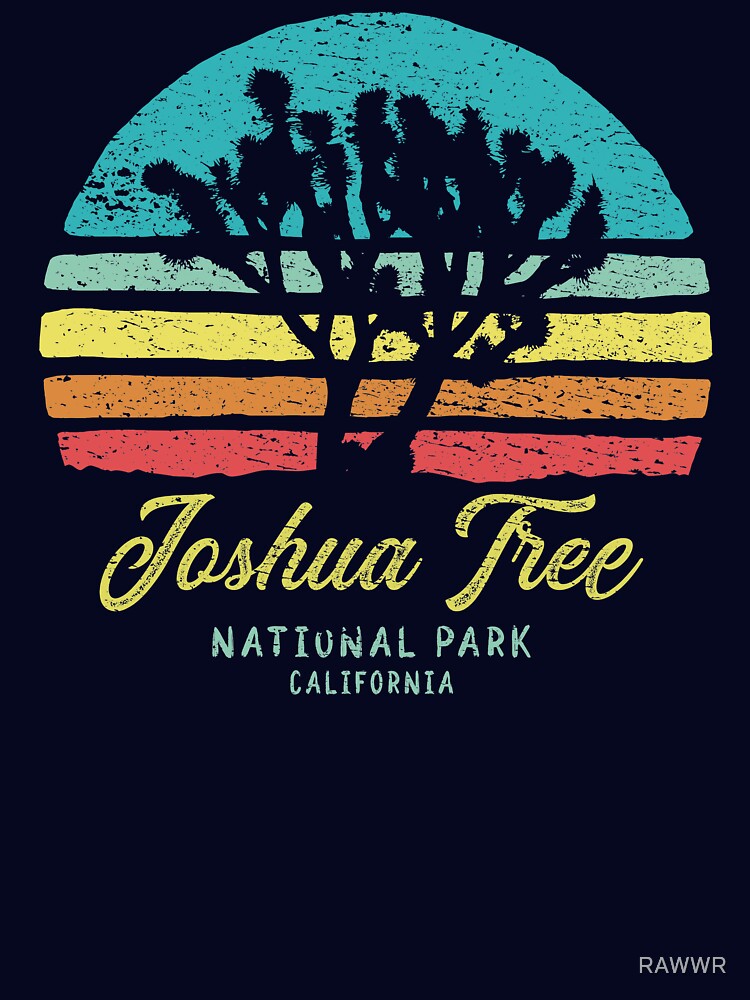Imagen 7 de 7, Camiseta esencial con la obra Parque Nacional Joshua Tree California, diseñada y vendida por RAWWR.