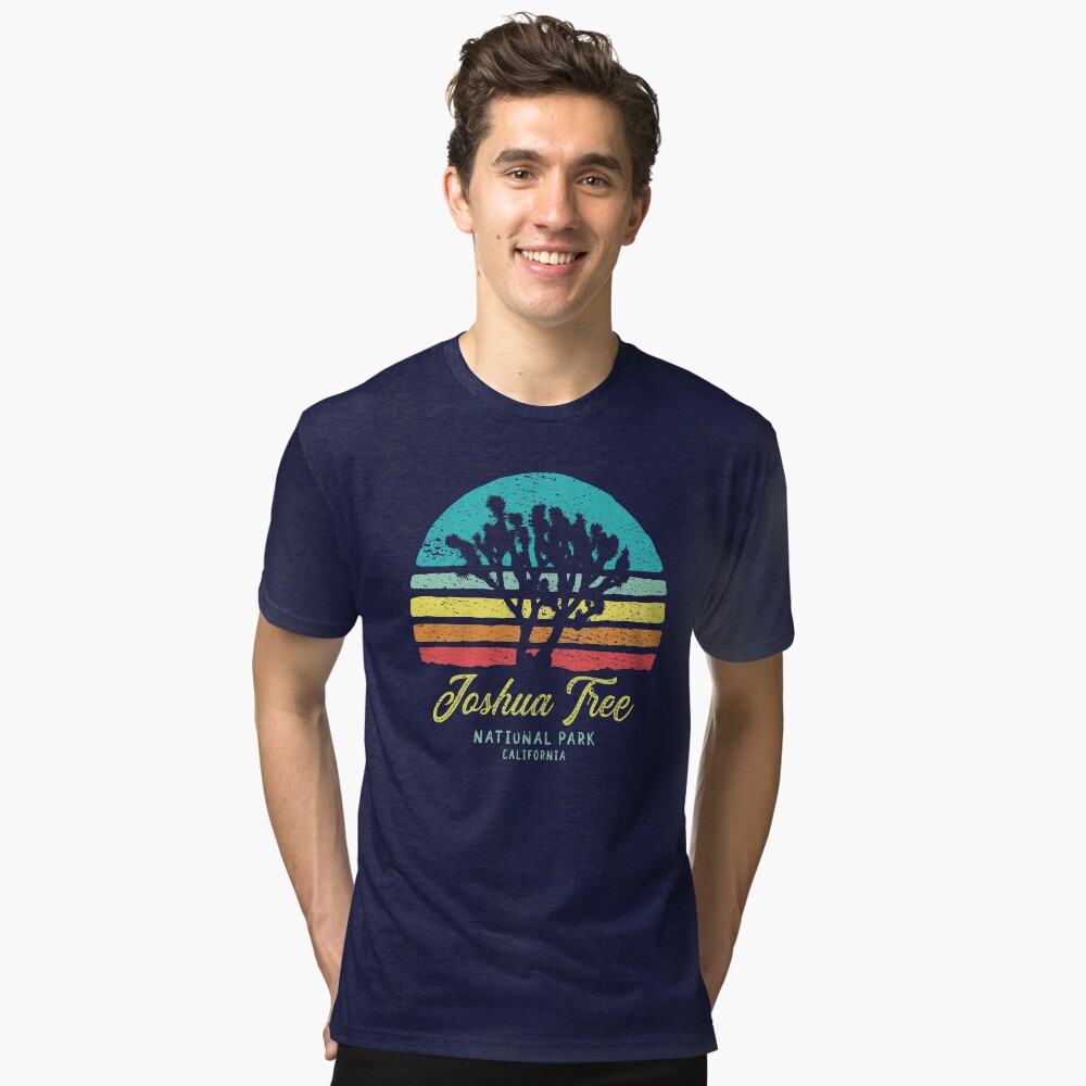 Vista previa del artículo con la obra «Camiseta de tejido mixto», diseñado y vendido por RAWWR.