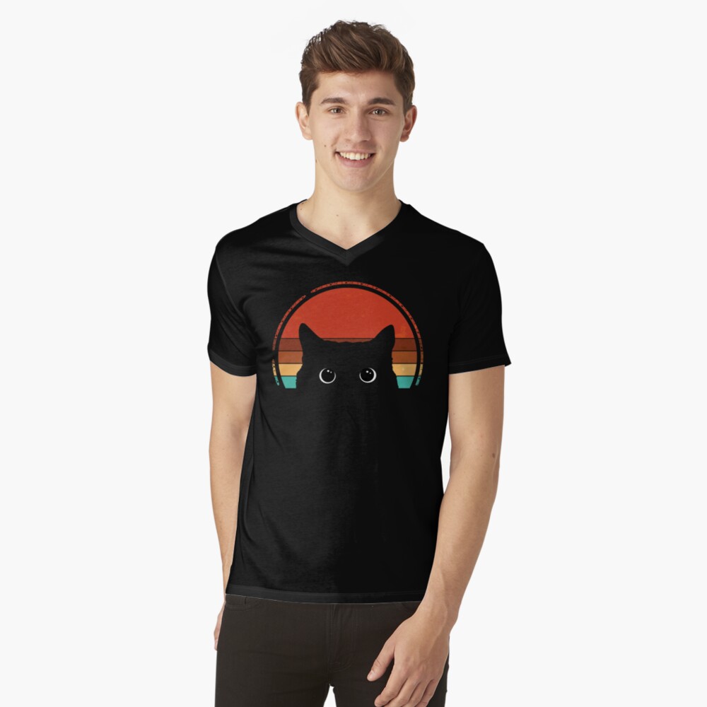 Artikel-Vorschau von T-Shirt mit V-Ausschnitt, designt und verkauft von nameonshirt.