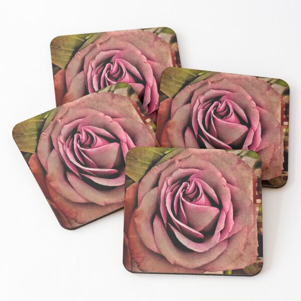 Aperçu de l'œuvre Rose 3 créée et vendue par PAMELA HULL.