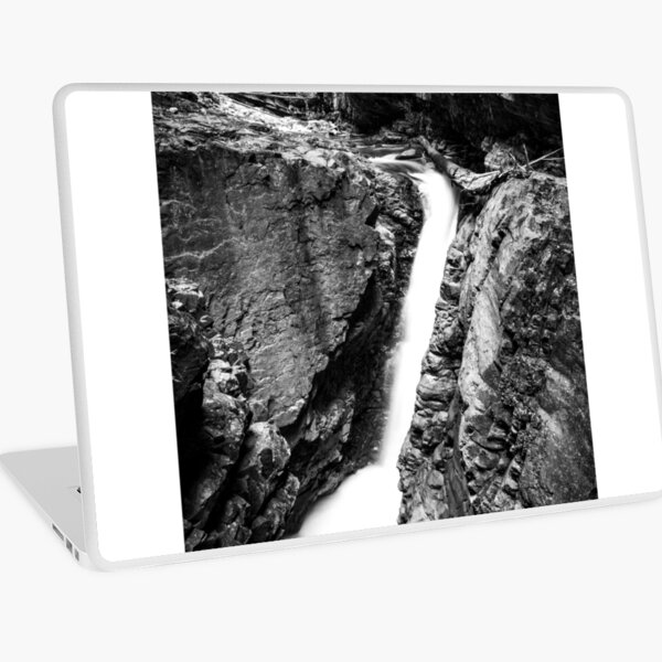 Artikel-Vorschau von Ueble Schlucht Österreich VII B & W, designt und verkauft von novopics.