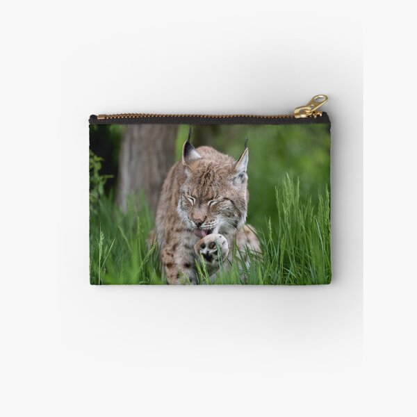 Item preview, Grooming Lynx designed and sold by Gary Brookshaw.