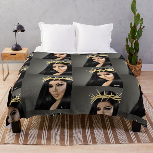 Item preview, Lil'kim the Queen Bee designed and sold by 1268leon.