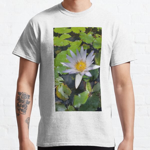 The lotus flower Classic T-Shirt