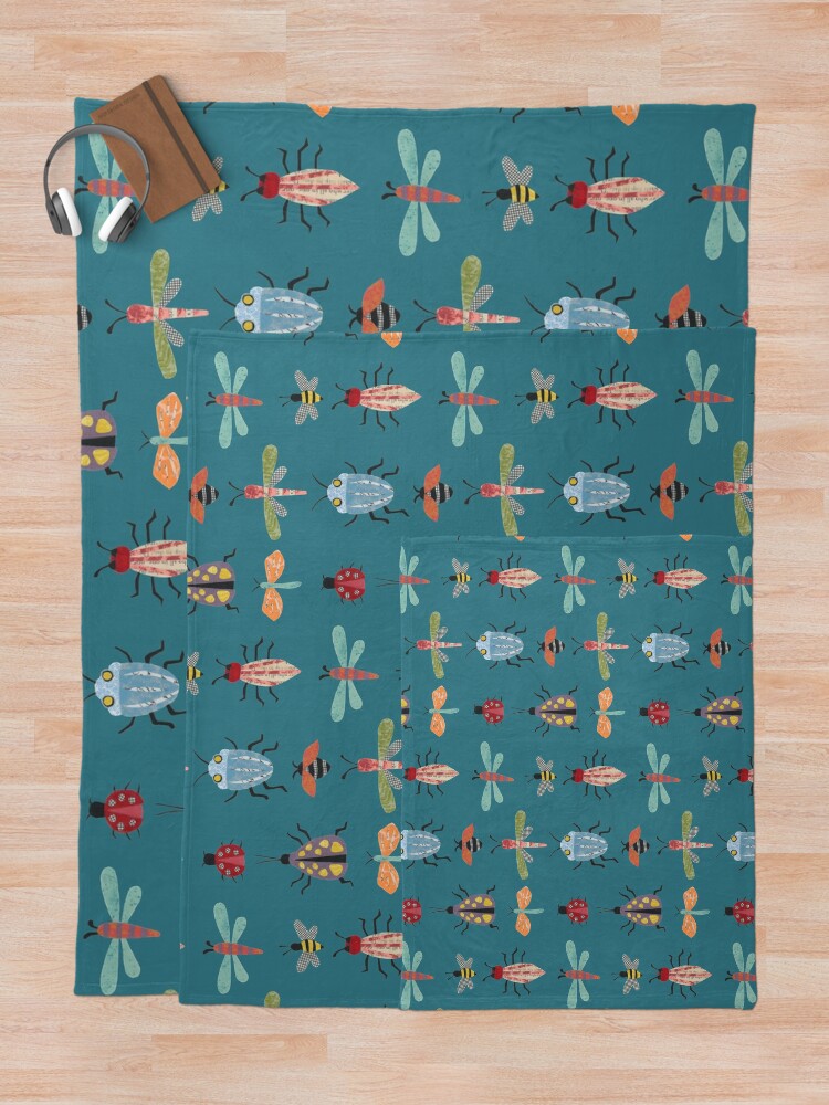 Alternate view of Little Bugs Throw Blanket
