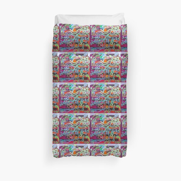 Hexagram 51: Zhen (Thunder) Duvet Cover