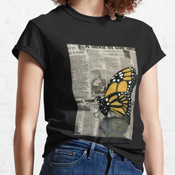 Butterfly on my Newspaper Classic T-Shirt