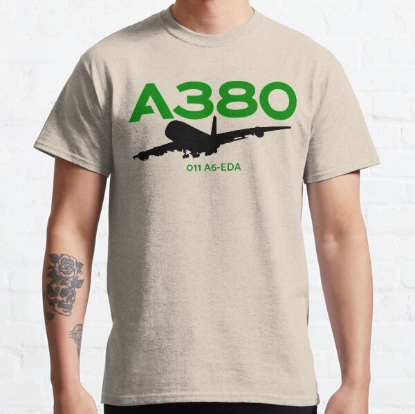 Airbus A380 011 A6-EDA (Black) Classic T-Shirt