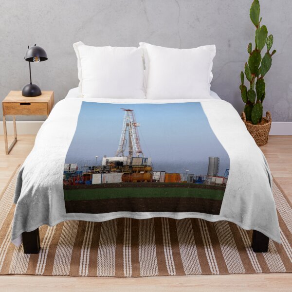 Item preview, Oil and gas drilling rig in oilfield mining industry designed and sold by goceris.