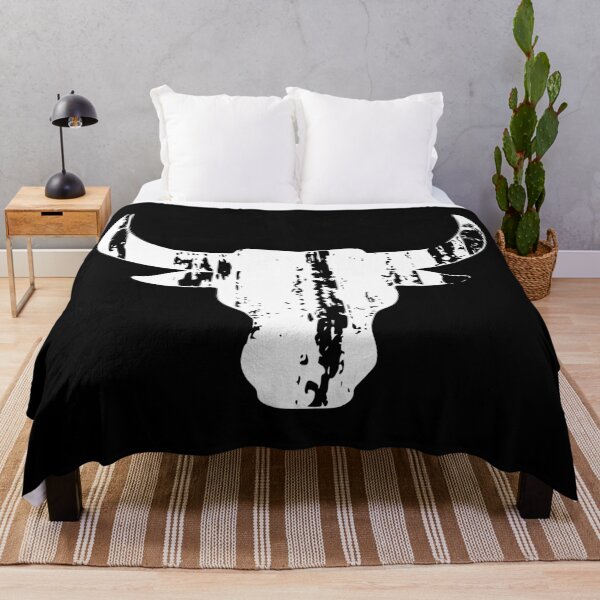 Artikelvorschau, stier kopf hörner vintage entworfen und verkauft von TShirtsByMs.