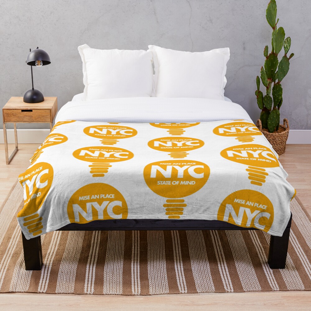 NYC THEMED GIFT IDEAS Throw Blanket