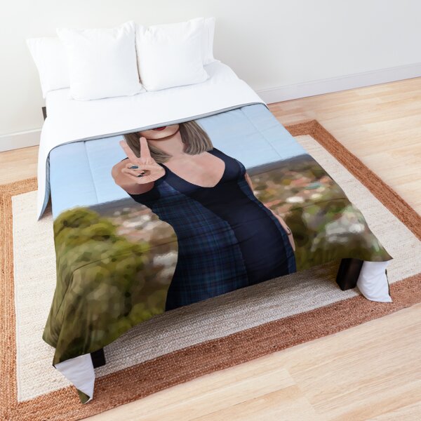 Laura Comforter