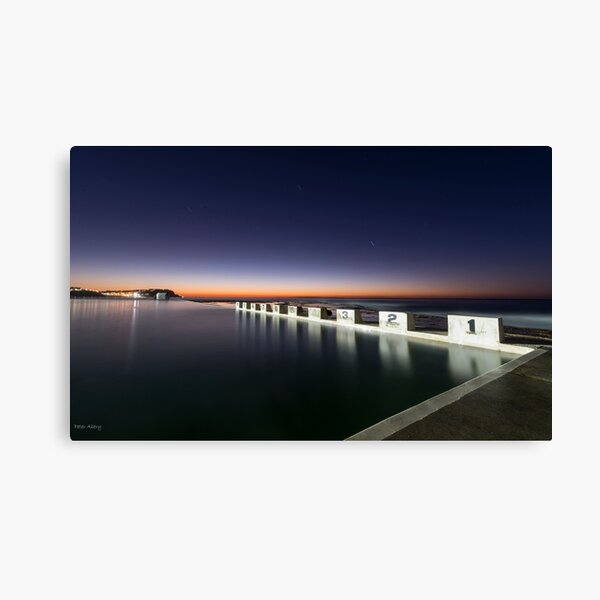 sunrise at merewether baths Canvas Print