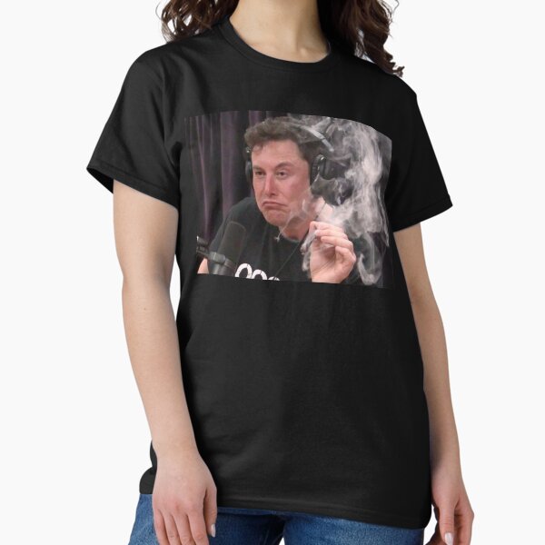Aperçu de l'œuvre Photo emblématique d'Elon Musk Smoking Weed créée et vendue par Combat Design.