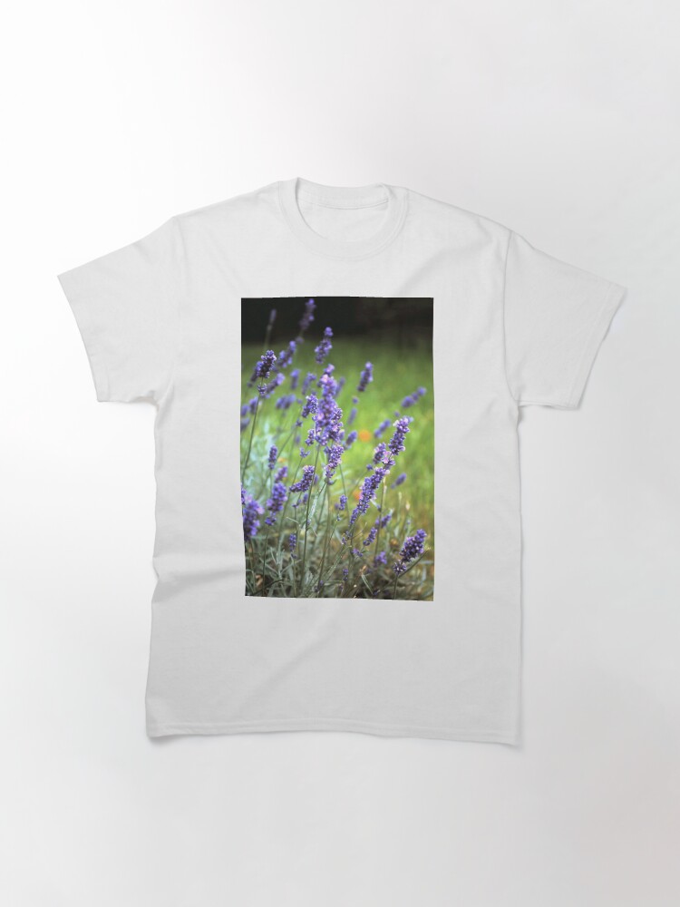 Alternative Ansicht von Der Lavendel Classic T-Shirt