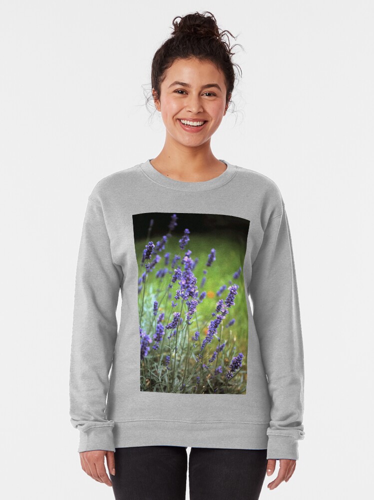 Alternative Ansicht von Der Lavendel Pullover