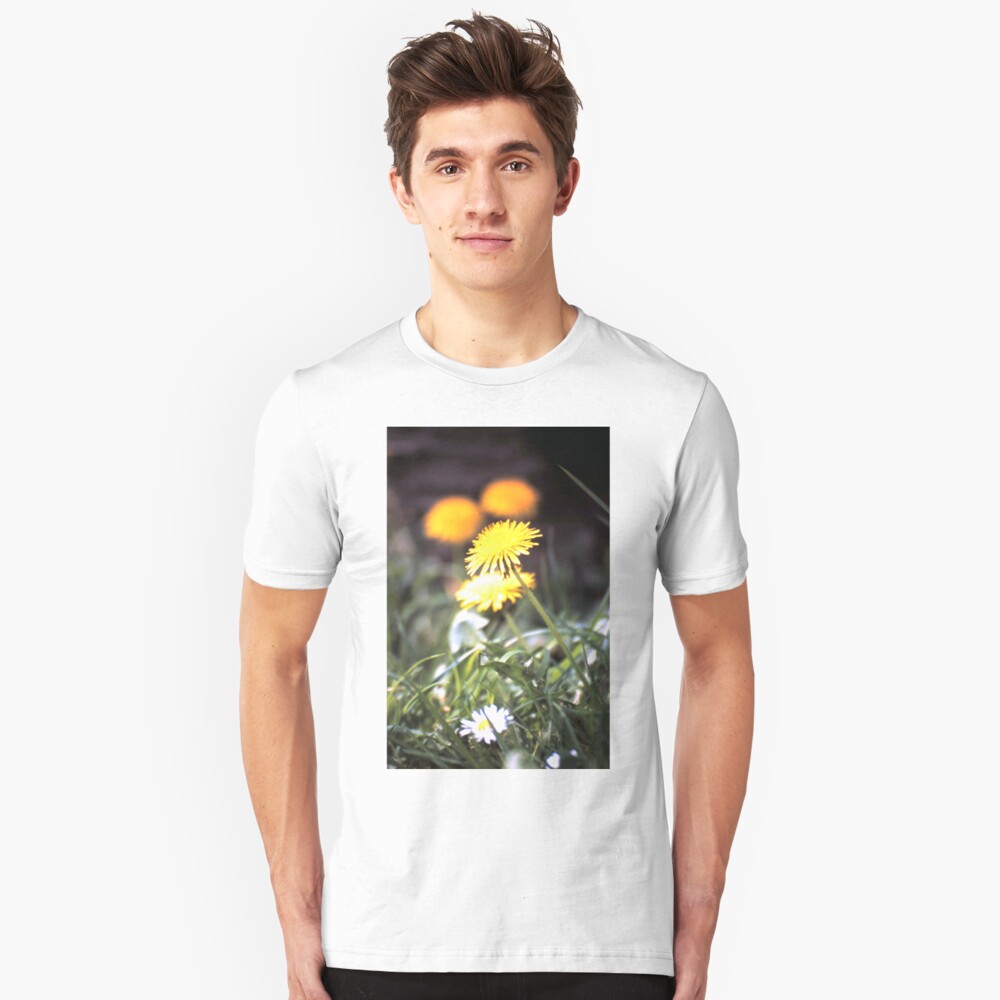Der Löwenzahn Slim Fit T-Shirt