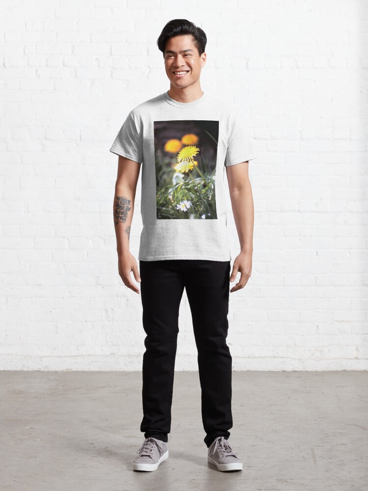 Alternative Ansicht von Der Löwenzahn Classic T-Shirt