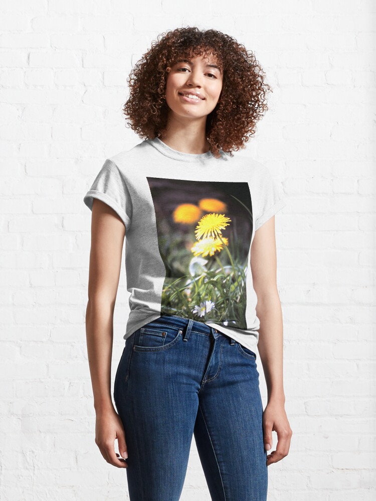 Alternative Ansicht von Der Löwenzahn Classic T-Shirt