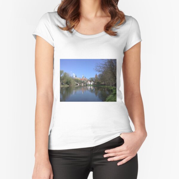 Dom und Schloß Merseburg mit Saale Tailliertes Rundhals-Shirt