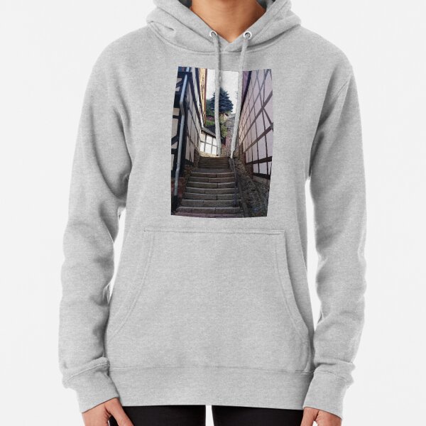 Steile Gasse in Stolberg / Harz Hoodie