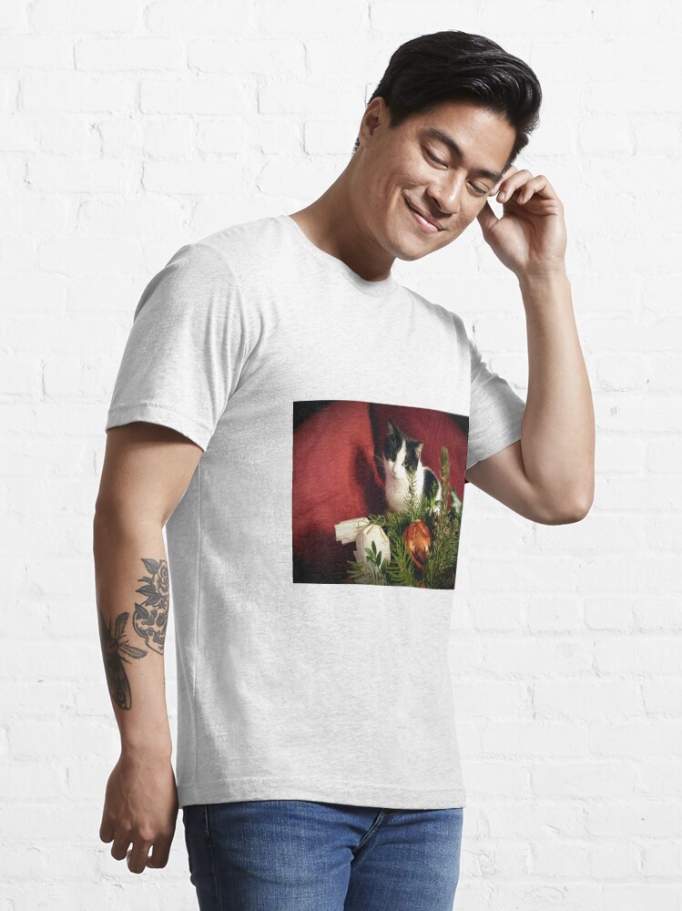 Alternative Ansicht von Katze Lilli mag Weihnachten Essential T-Shirt