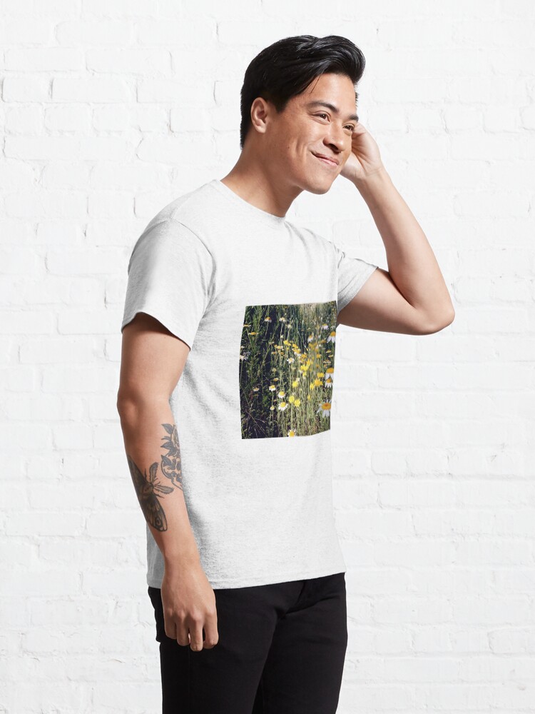 Alternative Ansicht von Färber-Kamille Classic T-Shirt