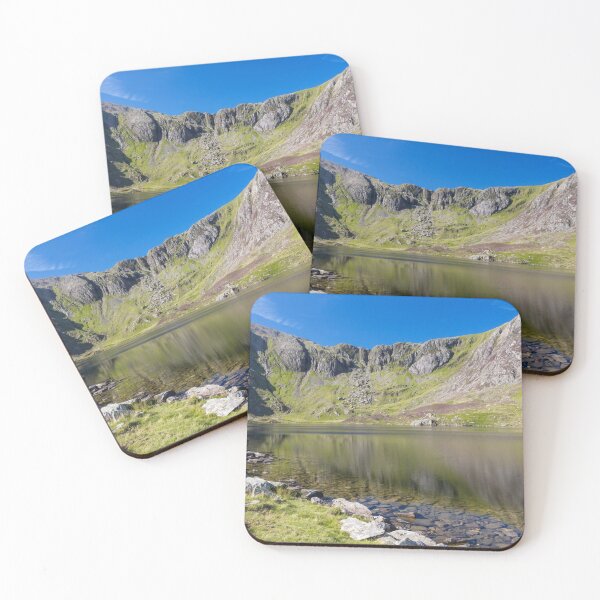 Artikelvorschau, Llyn Idwal und die Teufelsküche entworfen und verkauft von Andy Chisholm.