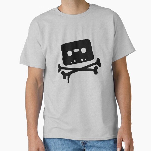 Vista previa del artículo con la obra «Radio pirata, Piratebay», diseñado y vendido por CustomShirtGuy.