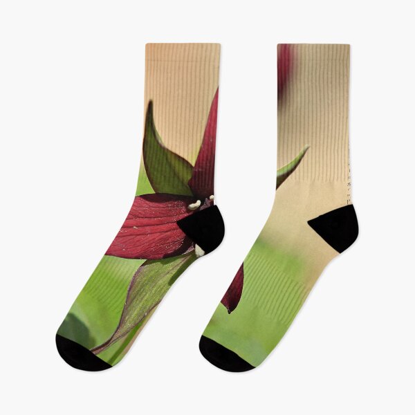 Item preview, Red Trillium designed and sold by Yannik Hay.