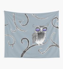 Owl let you hang around (white) Wall Tapestry