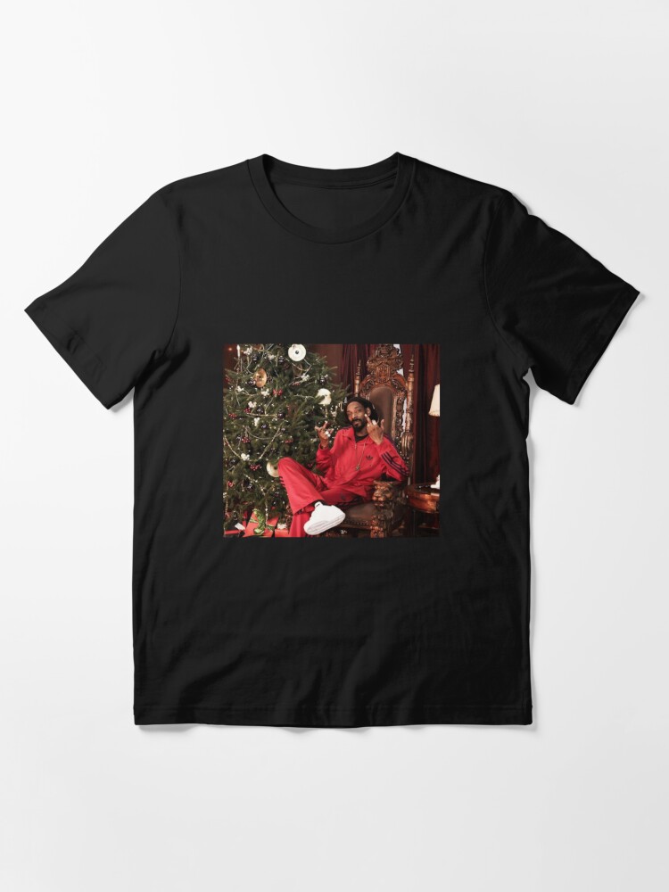Disover Snoop Dogg Christmas Essential T-Shirt