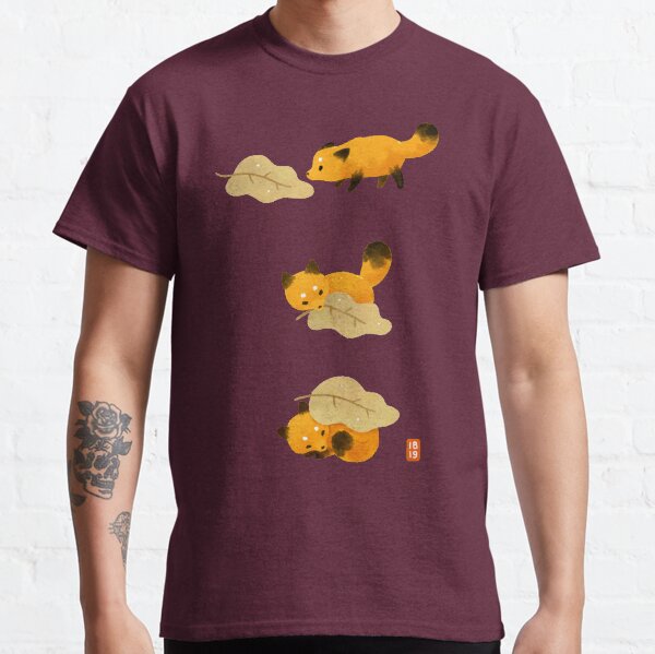 Fox and leaf blanket Classic T-Shirt