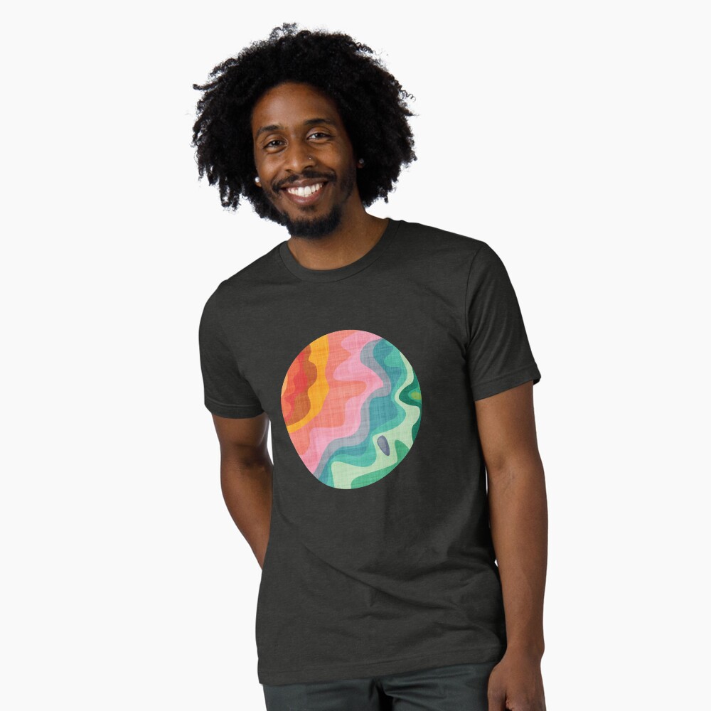 Aperçu de l'œuvre T-shirt chiné créée et vendue par lisajaynemurray.