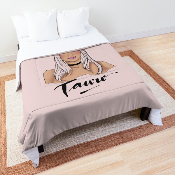 TAURO GIRL by Silvana Arias Comforter