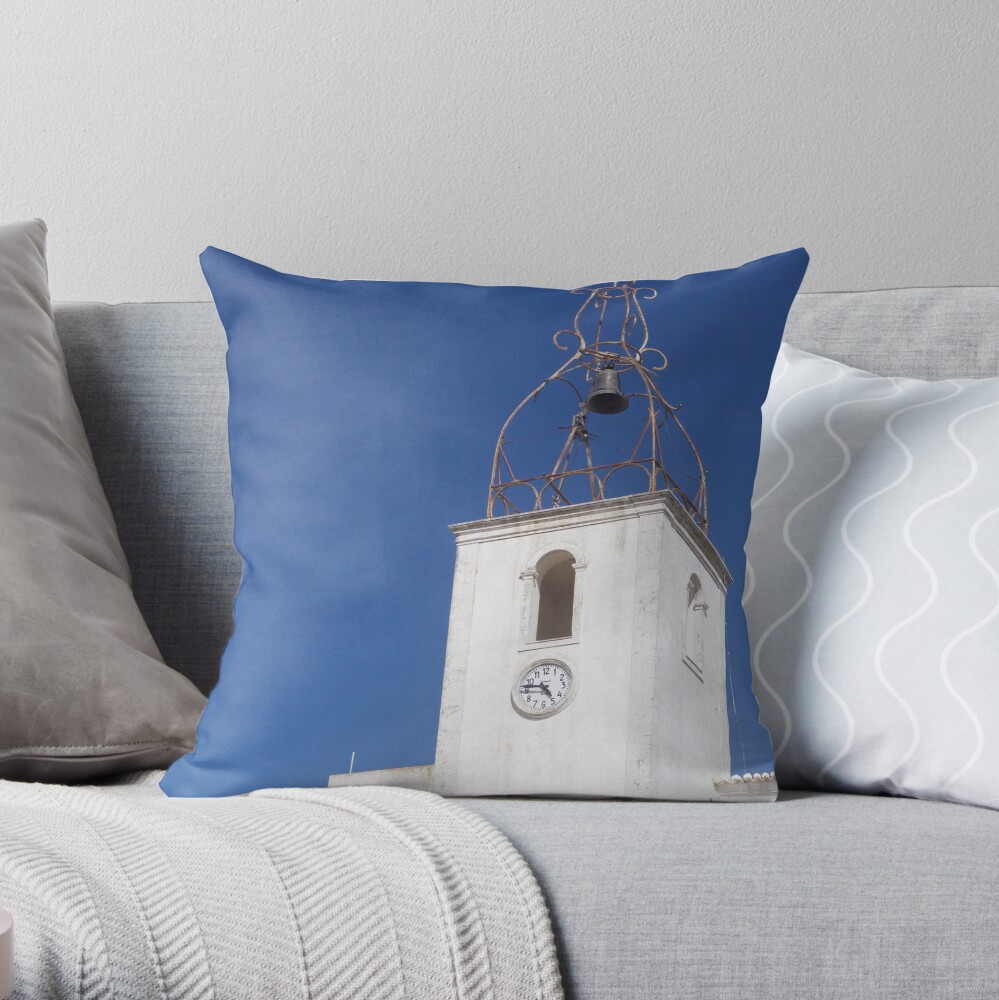 Museu Municipal de Arqueologia de Albufeira Throw Pillow