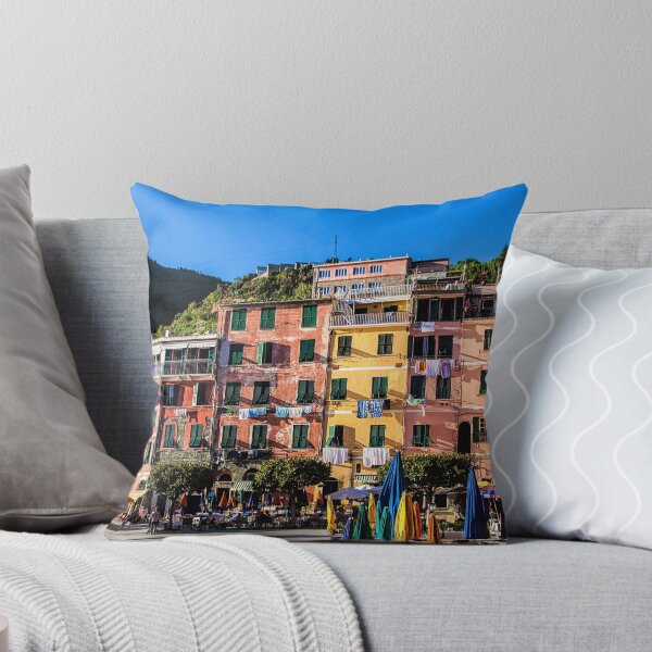 Artikelvorschau, Downtown Vernazza entworfen und verkauft von martinilogic.