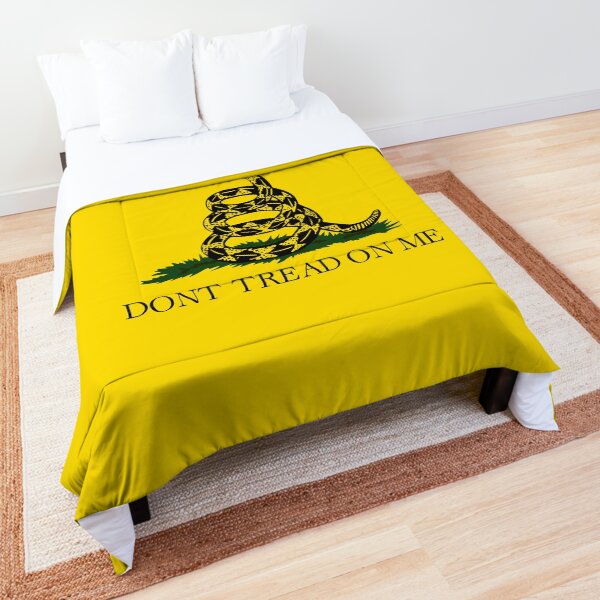 Gadsden flag Don't tread on me Libertarian 2nd amendment 2A yellow flag HD HIGH QUALITY ONLINE STORE Comforter
