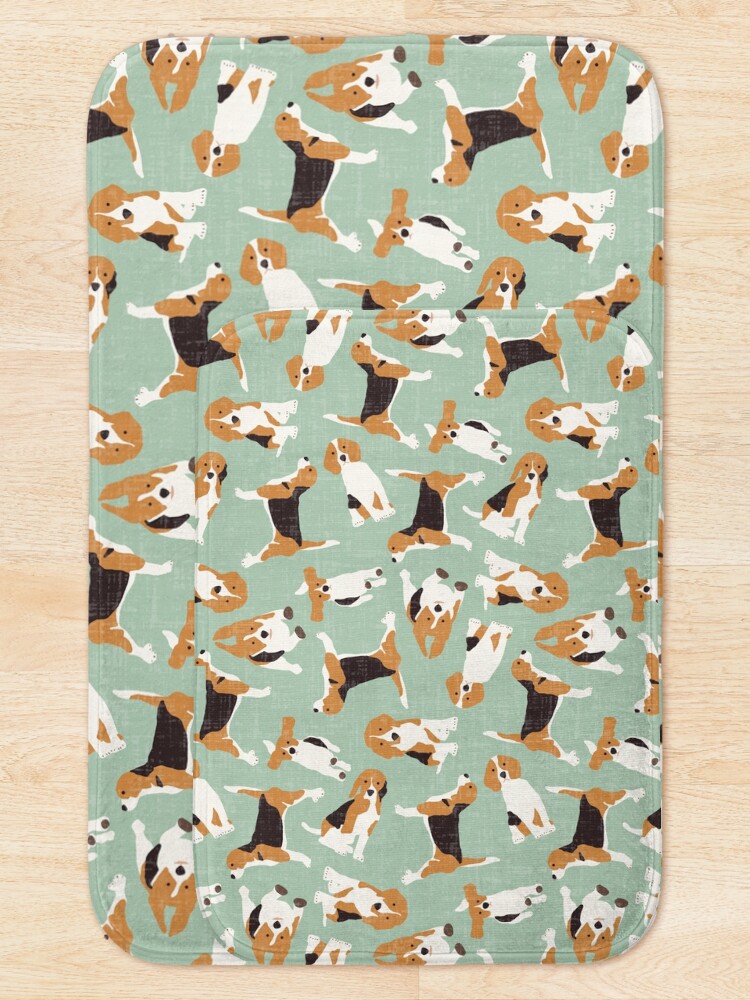 Alternate view of beagle scatter mint Bath Mat