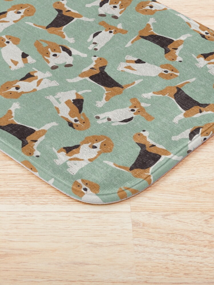 Alternate view of beagle scatter mint Bath Mat