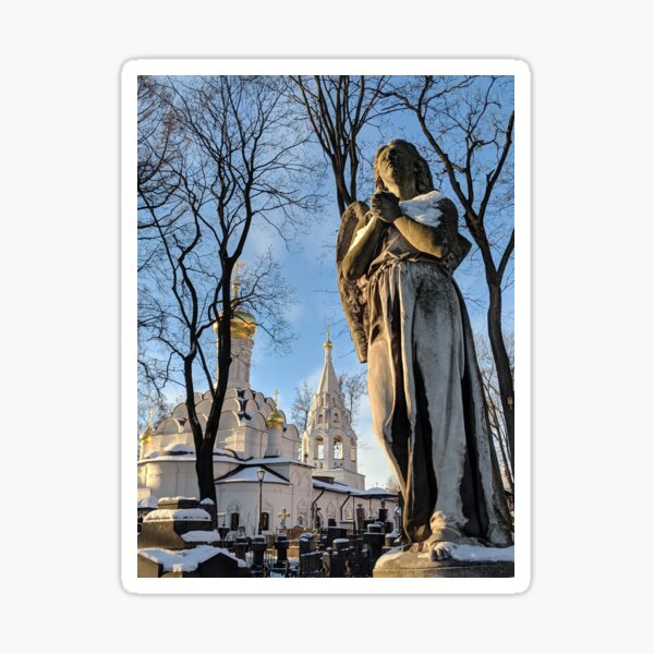 Weeping Angel in Moscow Sticker