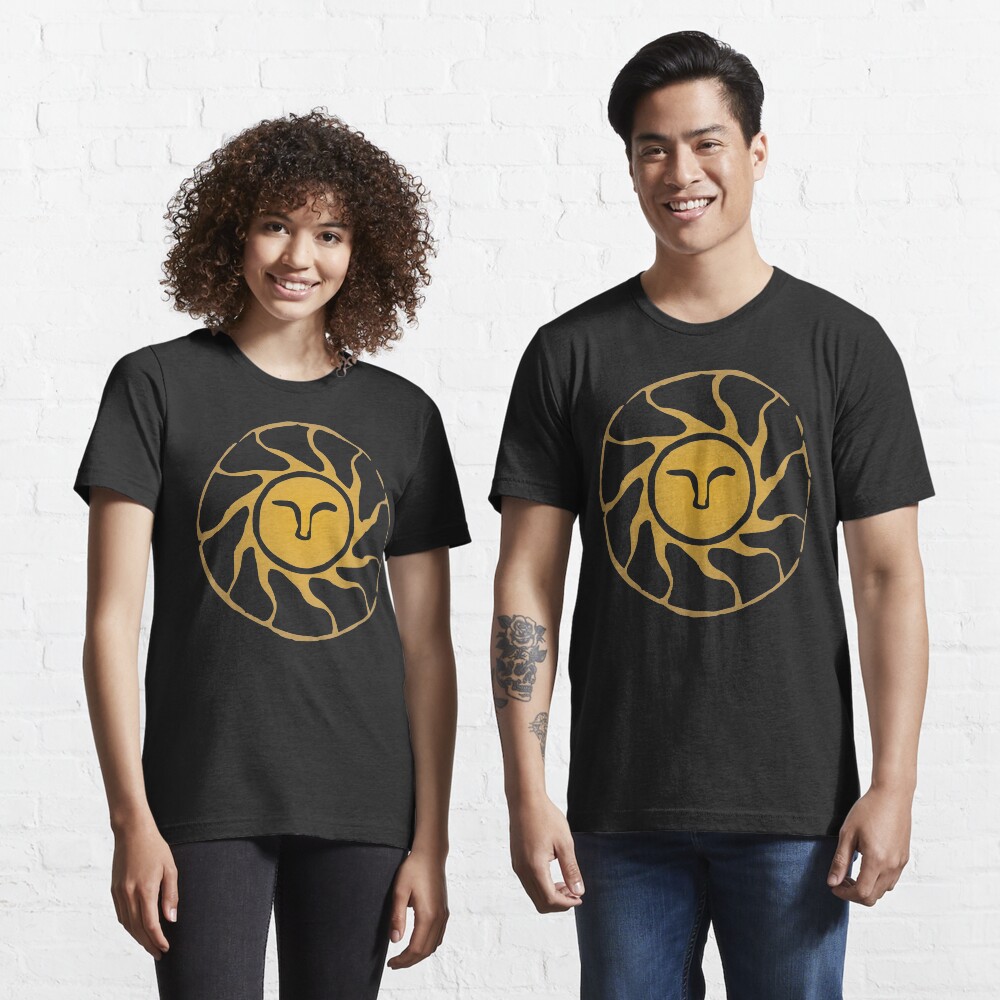 Praise the Sun Essential T-Shirt