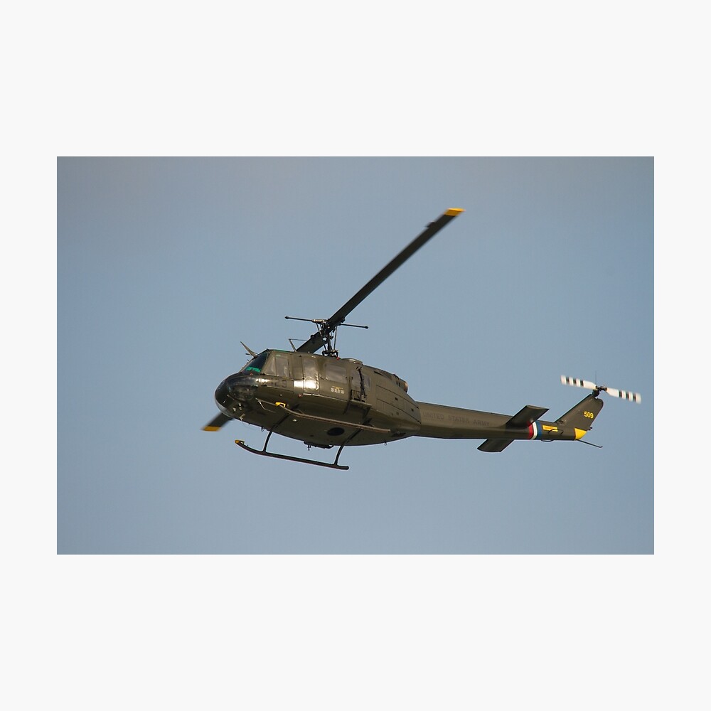 uh-1h huey helicopter