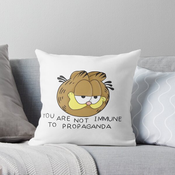 Item preview, Garfield No eres inmune a la propaganda HD designed and sold by tacticalhog.