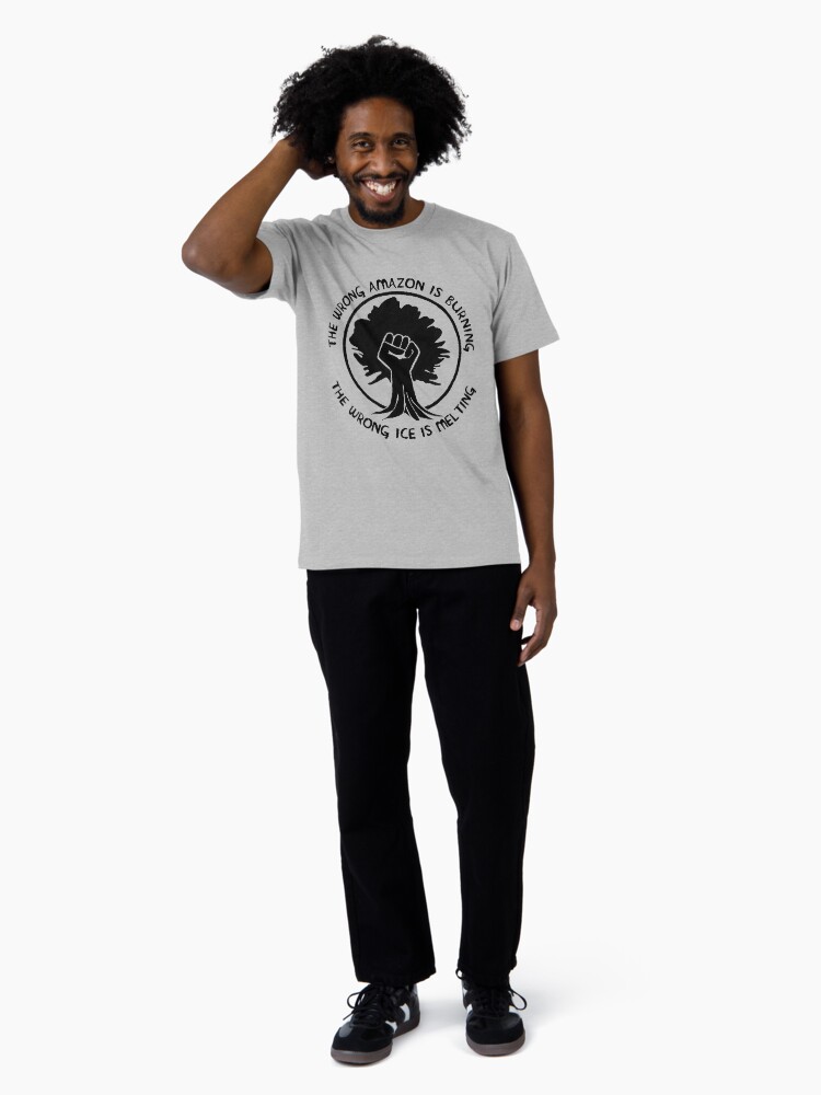 Thumbnail 3 von 4, Premium T-Shirt, Die falsche Amazone brennt, das falsche Eis schmilzt designt und verkauft von SpaceDogLaika.