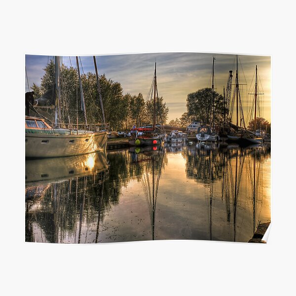 Ship shape Poster